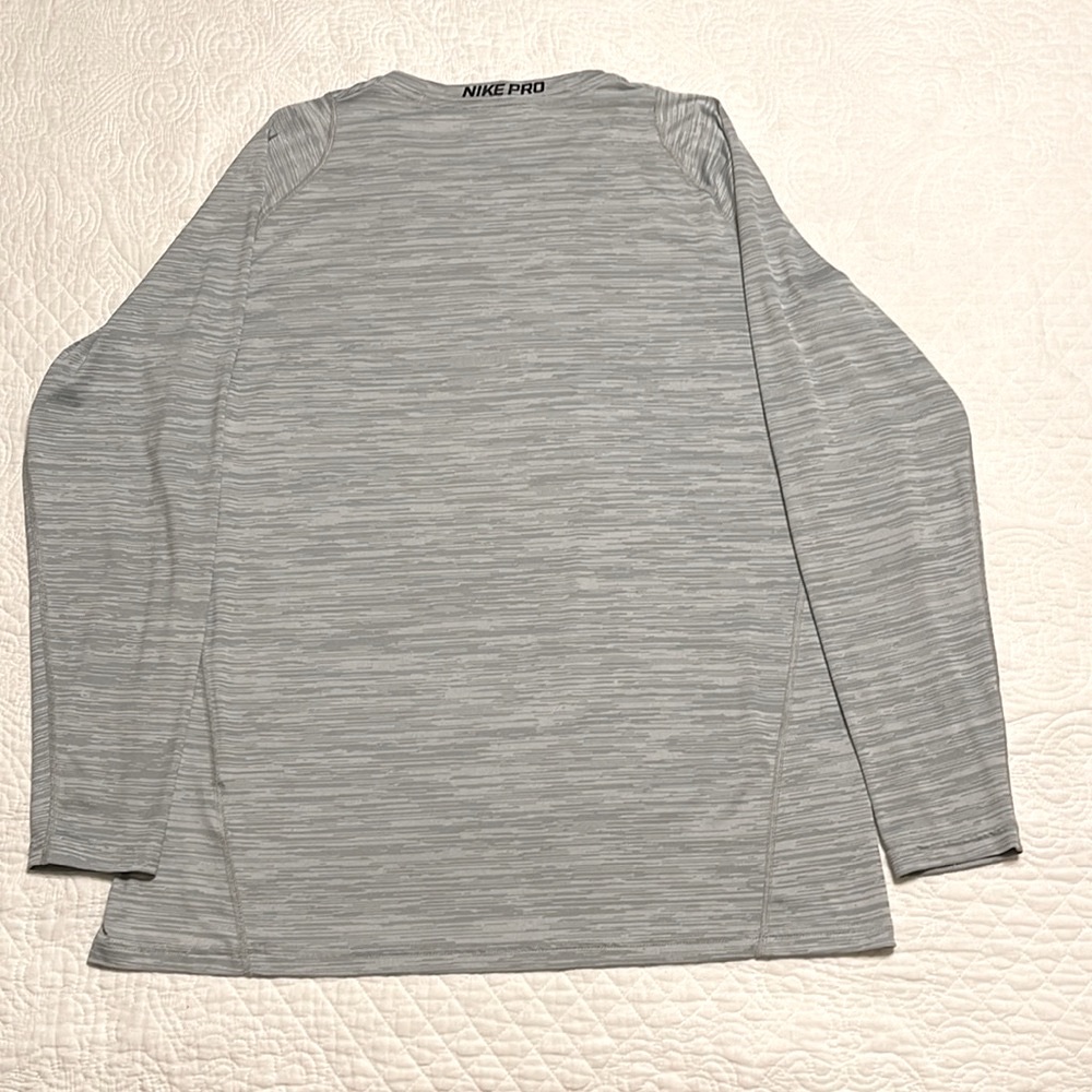 Nike Pro Men's Dri-FIT Slim Fit Long-Sleeve Top, XL - Picture 4 of 8